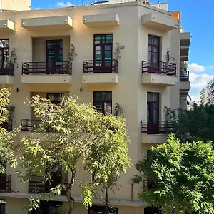 The Maroon Bottle Luxury Apartmanhotel Szaloniki